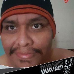 Meet your Posher, Esteban